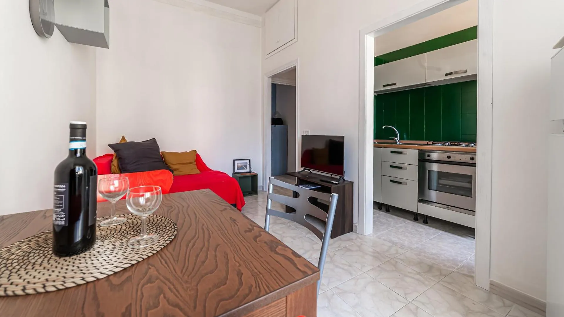 Casa Guapita - Metro Malatesta Roma Italia