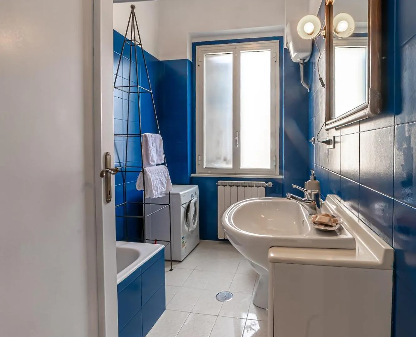 Apartment Casa Guapita - Metro Malatesta Rome